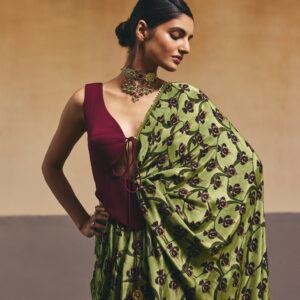 Green iris bloom Printed Saree Set